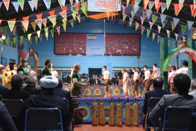 The popular movement of &quot;Nazr Mab&#039;as&quot; was held on  occasion of Eid Mab&#039;as with the effrorts of Kermanshah Chamber of Commerce, Industries, Mines, and Agriculture accompanied by the Chamber of Guilds, the House of Industry and Mines, and a group of at