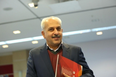 ‏Kashfi became the member of the board of directors of the Iranian Chamber of Commerce